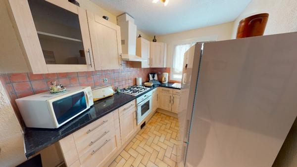 Appartement Douvres La Delivrande 4 pièce(s) 64 m2