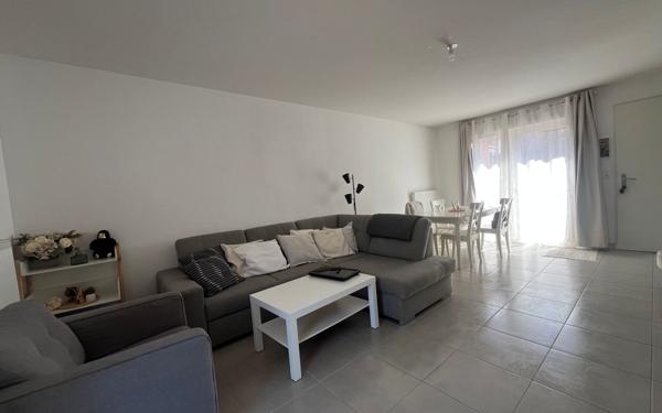 Maison à vendre    3 pièces •  Montfavet - Avignon