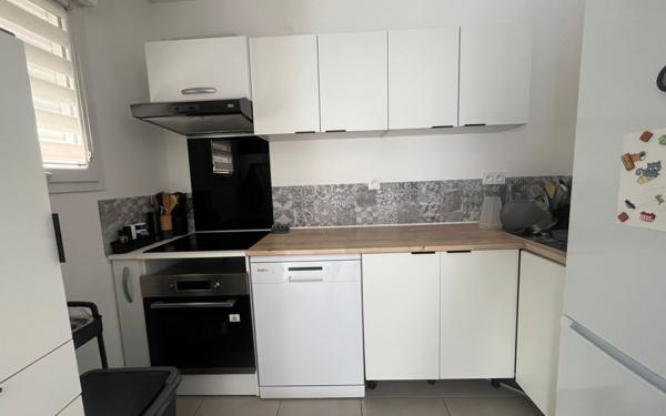 Maison à vendre    3 pièces •  Montfavet - Avignon