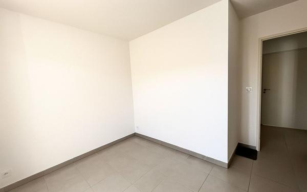 Maison à vendre    3 pièces •  Montfavet - Avignon