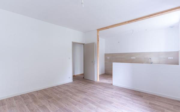 Appartement à louer    3 pièces • 66,45 m2 Lüe