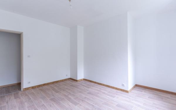 Appartement à louer    3 pièces • 66,45 m2 Lüe