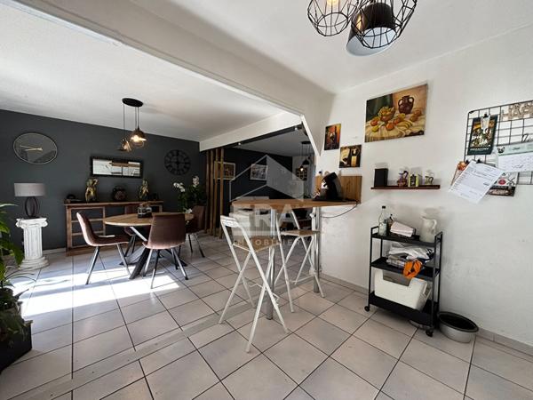 Maison Avignon 4 pièces 83.59 m2 - 3 chambres - Garage - jardin - Stationnement privatif