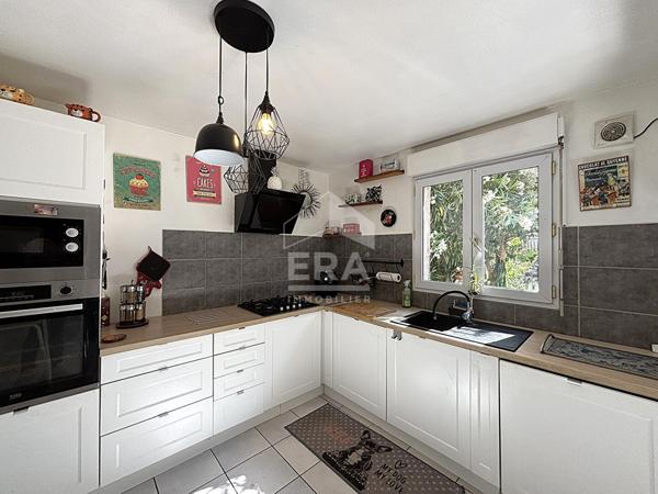 Maison Avignon 4 pièces 83.59 m2 - 3 chambres - Garage - jardin - Stationnement privatif