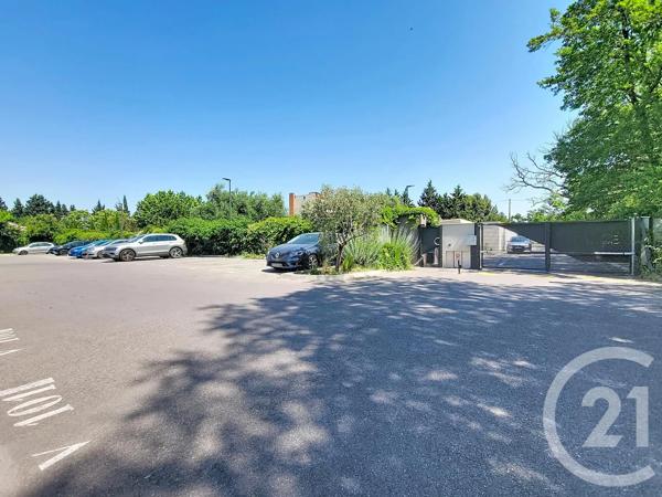 Appartement F2 à vendre  2 pièces - 40 m 2   AVIGNON  - 84