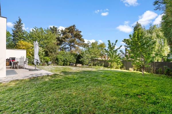 Maison Saint Germain En Laye 7 pièce(s) 195m2 €1 199 000 ** - Référence 17292