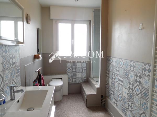 Maison 6 pièce(s) 4 chambre(s) 106 m²
