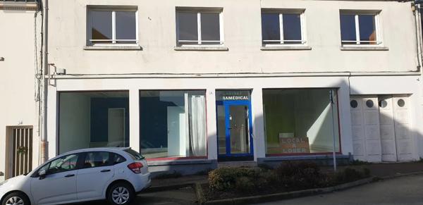 Location - Fonds et/ou murs commerciaux Baud 56150 4 pièces 100 m 2