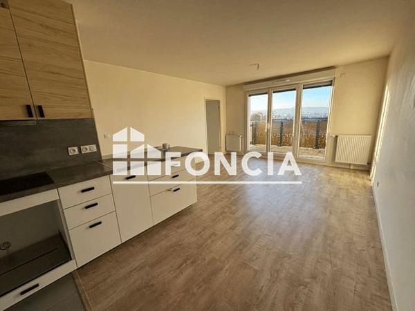 Location Appartement 4 pièces 72.41 m² - Aubergenville 78410