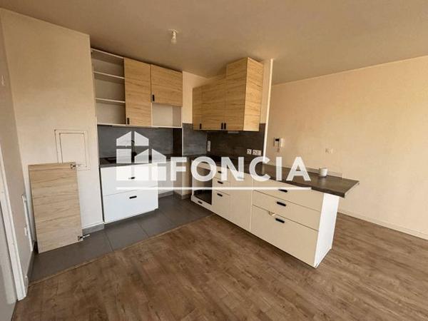 Location Appartement 4 pièces 72.41 m² - Aubergenville 78410