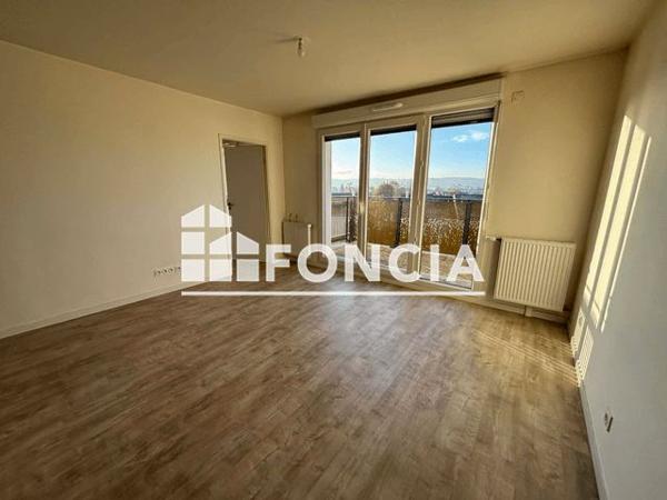 Location Appartement 4 pièces 72.41 m² - Aubergenville 78410