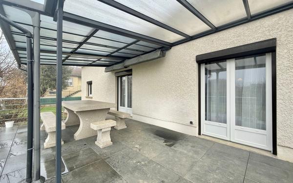 Maison à vendre    7 pièces •  Varanges