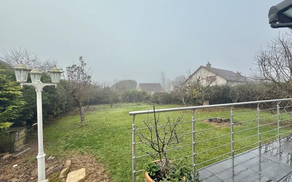 Maison à vendre    7 pièces •  Varanges