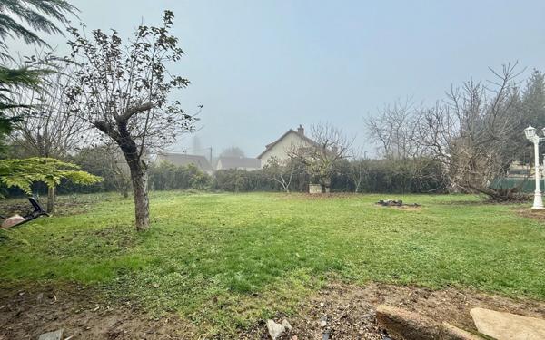 Maison à vendre    7 pièces •  Varanges