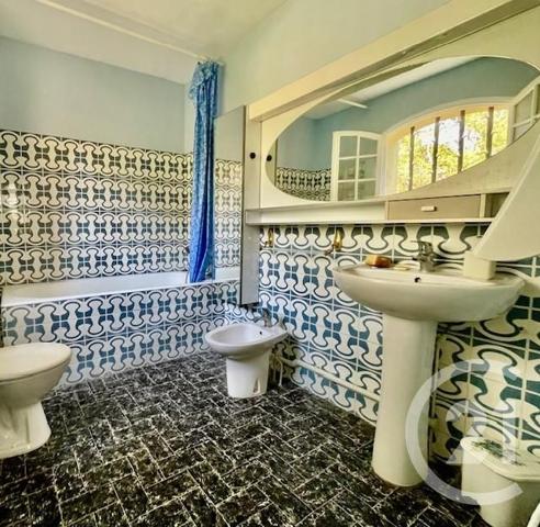 Maison à vendre  7 pièces - 174 m2 VENTABREN - 13