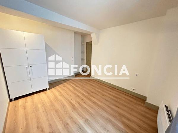 Location Appartement 3 pièces 70.4 m² - 23 RUE PAUL BERT Auxerre 89000