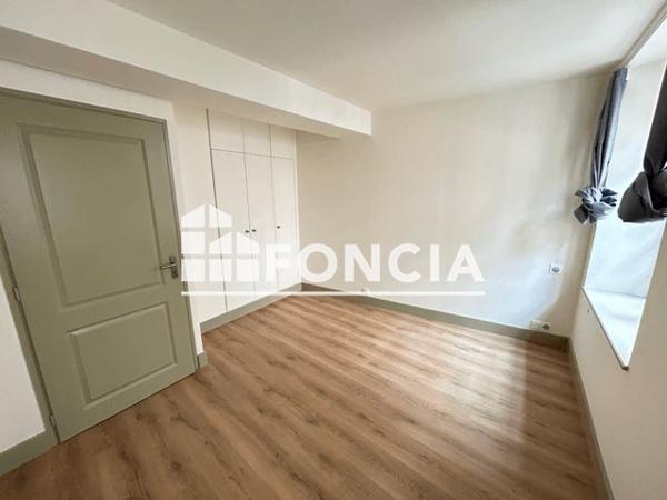 Location Appartement 3 pièces 70.4 m² - 23 RUE PAUL BERT Auxerre 89000