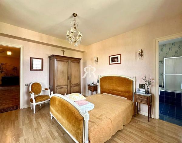 Vente Maison à Romagnat - 11 pièces, 280 m² | Raymond immobilier