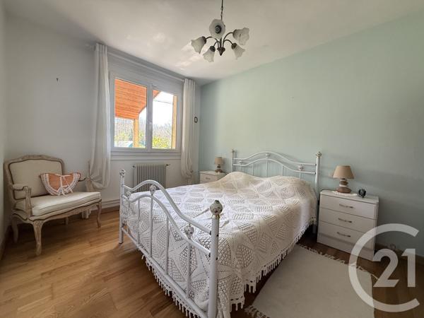 Maison à vendre  9 pièces - 158,09 m 2   NERIGEAN  - 33