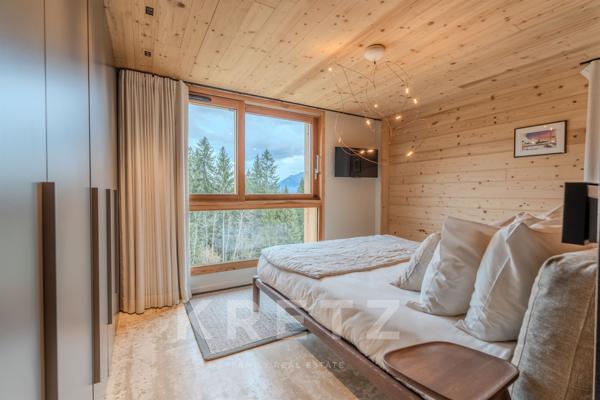 Chalet d’Exception à Combloux – Vue Panoramique & Prestations Haut de Gamme