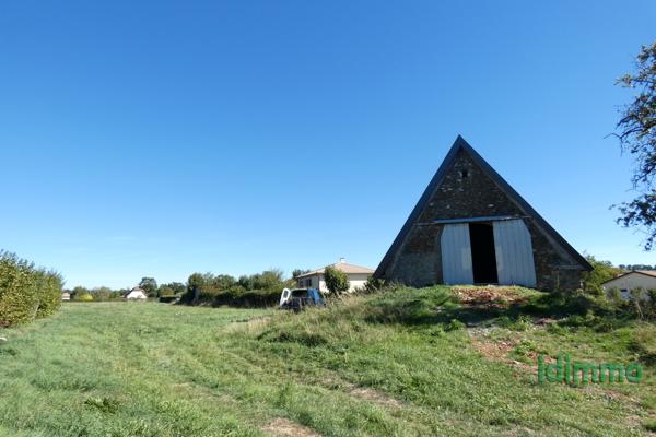 BELLE GRANGE 240 M2 Ytrac (15130)