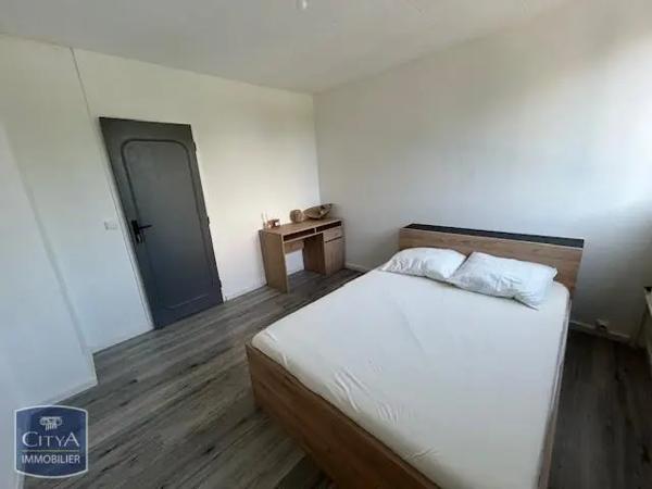 Appartement à louer 4 pièces 71.86m²