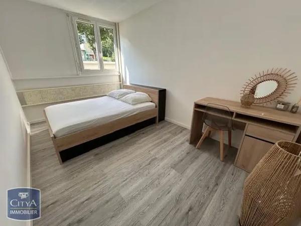 Appartement à louer 4 pièces 71.86m²