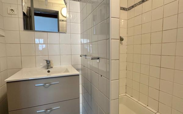 Appartement à vendre    2 pièces • 36,70 m2 Marsillargues