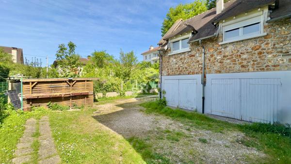 APPARTEMENT 3 PIÈCES 77M2 ATHIS MONS, BALCON ET EXPOSITION SUD