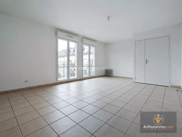 Vente                                                      Appartement
                        
                     3 pièces                      67 m2                     à Bondoufle