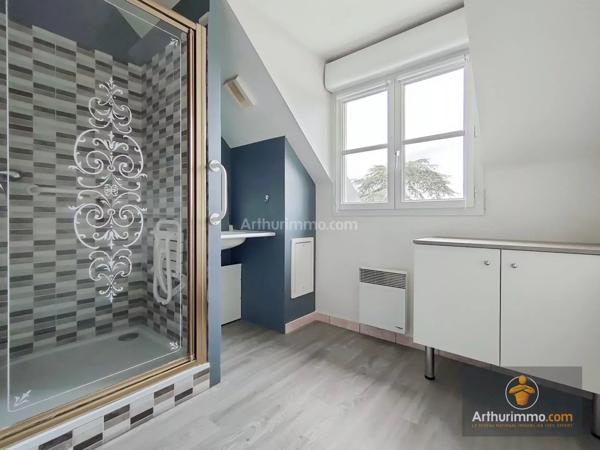 Vente                                                      Appartement
                        
                     3 pièces                      67 m2                     à Bondoufle
