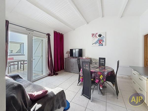 Maison à vendre Les Sables D Olonne - 3 pièces, 50m² avec 2 chambre(s) à 199 500€ - AJP Immobilier Les Sables-d'Olonne
