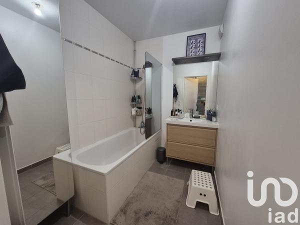 Appartement à vendre 3 pièces 68 m² Nanterre