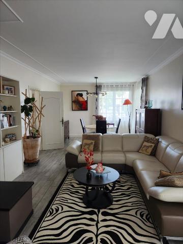 LA FLECHE, Pavillon de 153 m² sur 900 m²