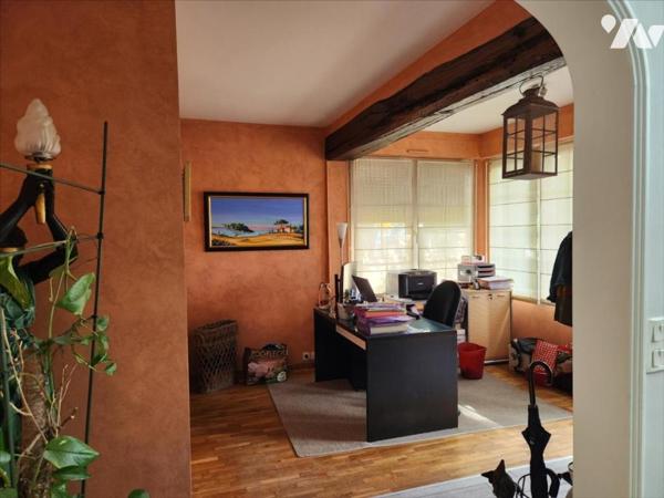 LA FLECHE, Pavillon de 153 m² sur 900 m²