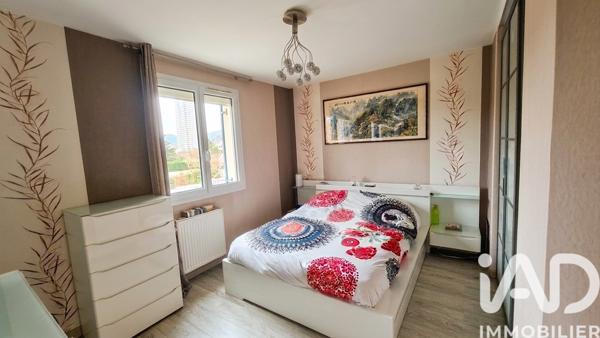 Maison à vendre 5 pièces 109 m² Brie-Comte-Robert