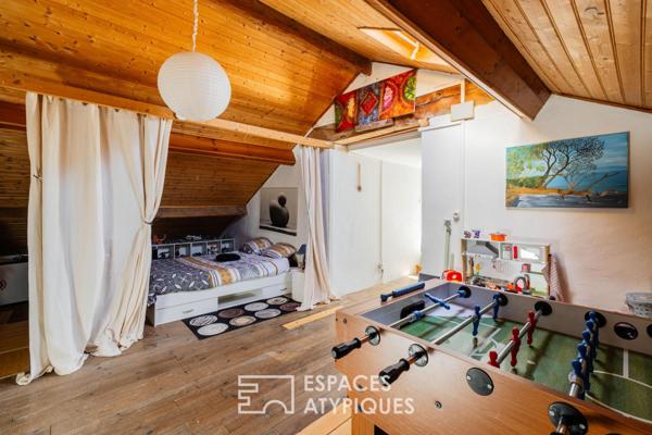Maison de ville au charme intemporel, véritable cocon familial