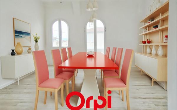 Appartement à vendre    3 pièces • 78 m2 Bandol