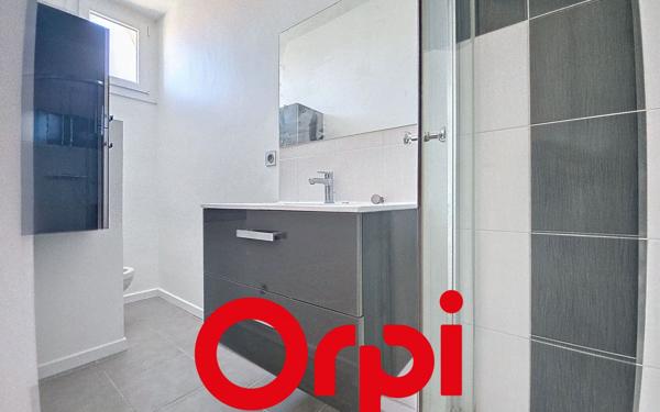 Appartement à vendre    3 pièces • 78 m2 Bandol