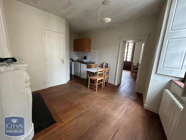 Appartement à louer 2 pièces 27.84m² Laval (53000)