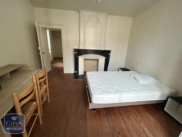 Appartement à louer 2 pièces 27.84m² Laval (53000)