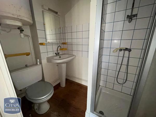 Appartement à louer 2 pièces 27.84m² Laval (53000)