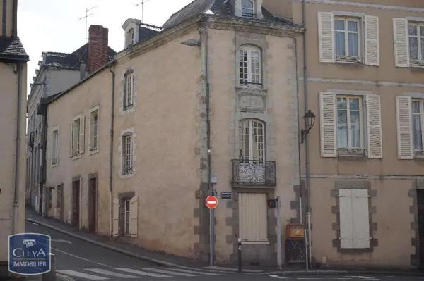 Appartement à louer 2 pièces 27.84m² Laval (53000)