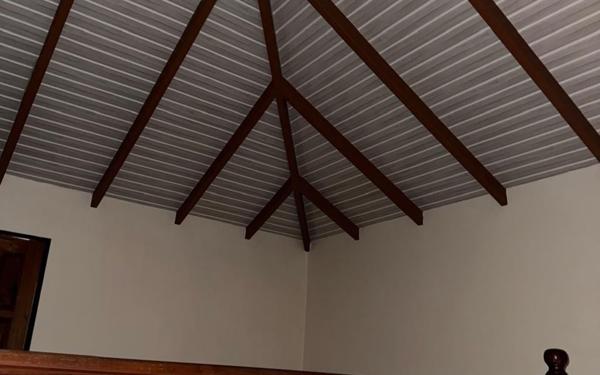 Maison à vendre    6 pièces •  Deshaies