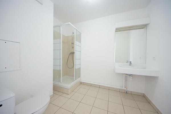 Appartement Corbeil Essonnes 1 pièce(s) 29.25 m2 meublé