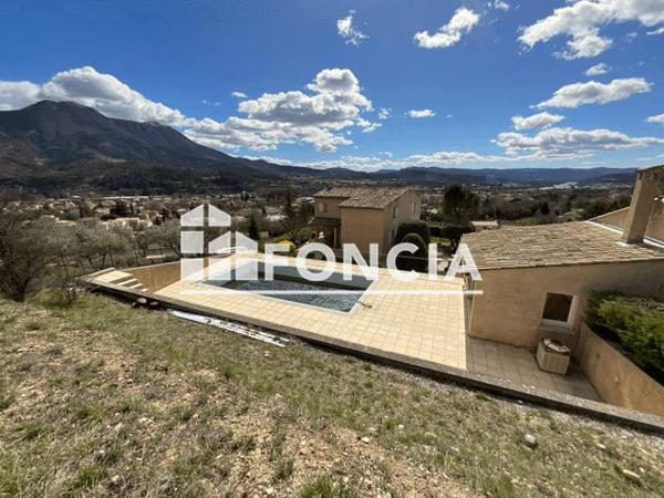 À vendre Maison 6 pièces 178.18 m² - Digne-les-bains 04000