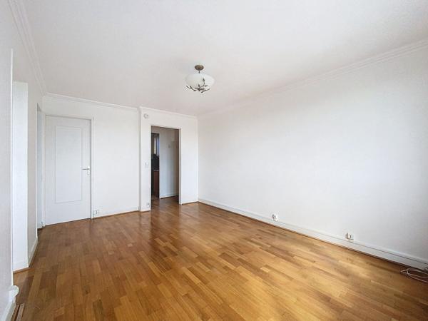 Appartement 3 pièces de 55.73 m² - Saint-Germain-en-Laye