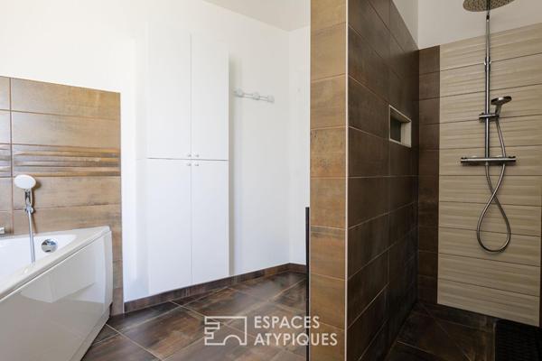 Villa contemporaine avec piscine