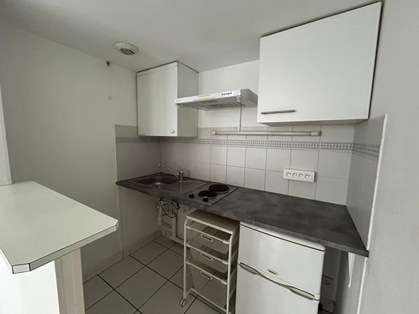 PROCHE CANCLAUX ET CHANTIERS NAVALS T2,  
Nantes 44100