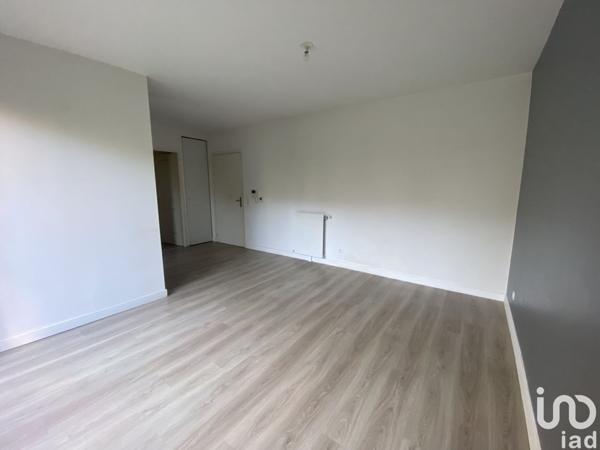 Appartement 2 pièces de 47 m² à Saint-Germain-lès-Corbeil (91250)